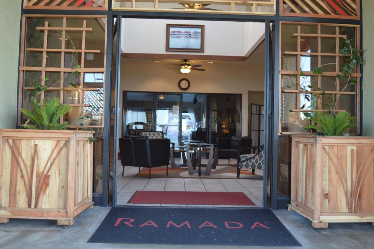 Hotel Ramada By Wyndham Arcata Exterior foto